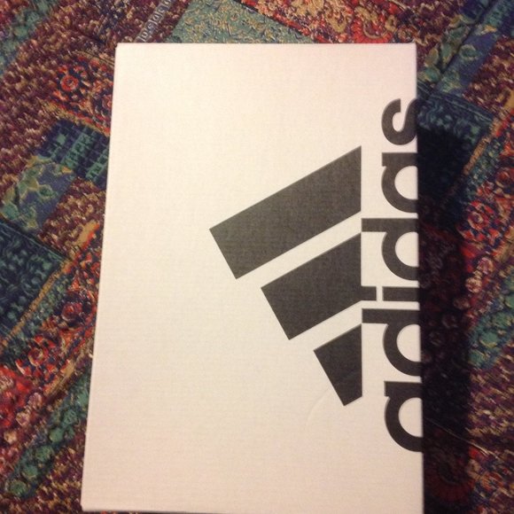 Adidas Men's Run 80s Gray & Reddish Low Sneakers -11.5M - New in Box - Picture 11 of 11